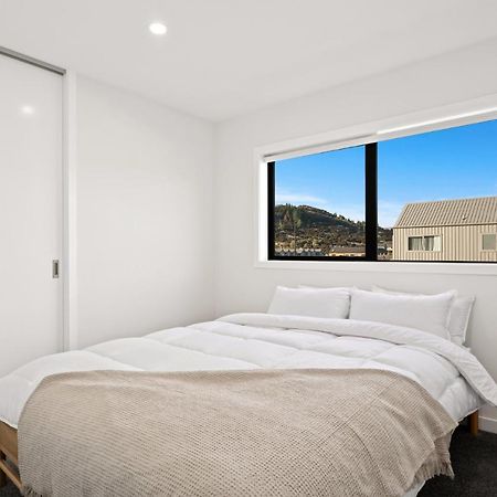 Wanaka Wonder - Wanaka Holiday Home מראה חיצוני תמונה